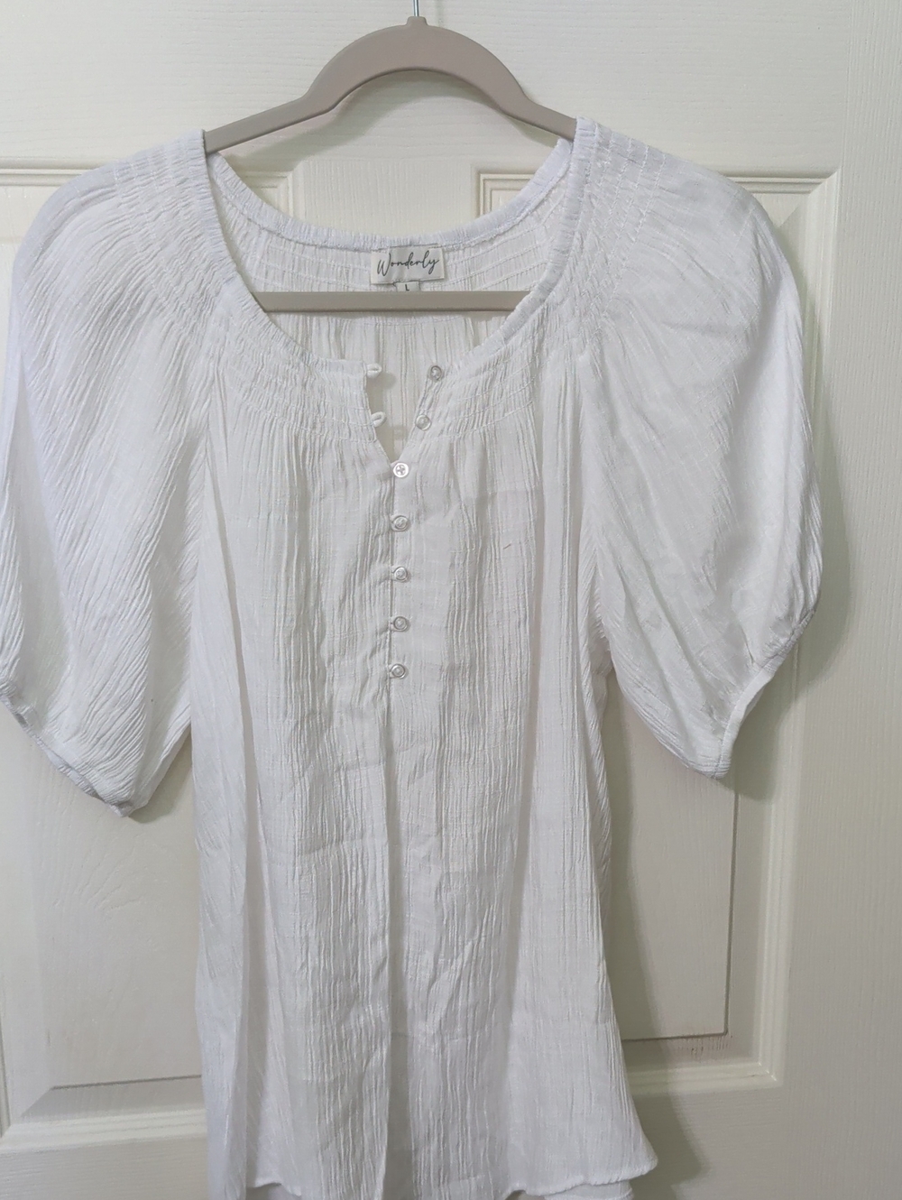 Wonderly White Button-Front Peasant Blouse